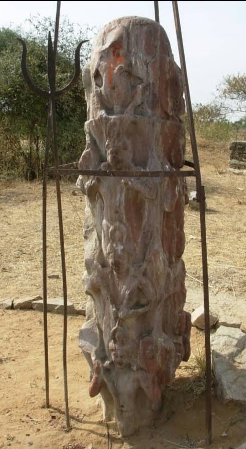 @bharat1596954 A kushana shivling from pushkar (Raj.)  with different deities like Krishna, balrama, laxmi,kubera etc.