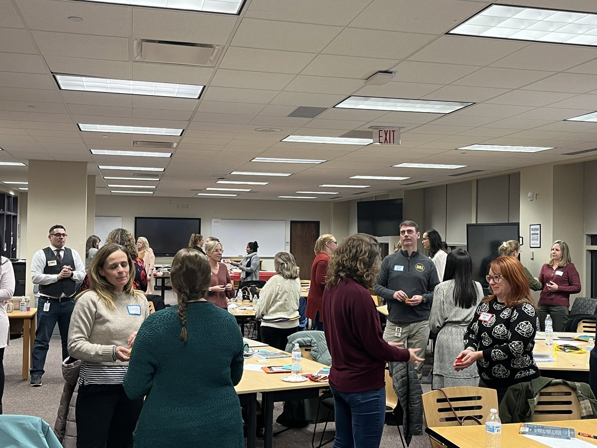 I am grateful for an AMAZING group of lead mentors and coaches dedicated to professional growth and supporting beginning teachers! #thankful ❤️<a href="/MrsCharlish/">Mary Charlish</a>