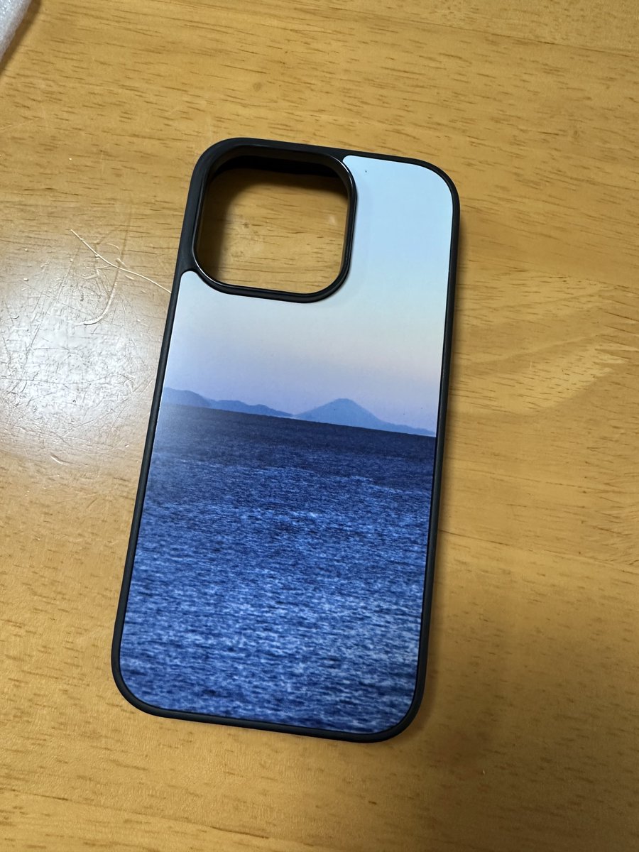 8V366's tweet photo. #すまでこ というスマホカバーの所で、先月撮った富士山の写真をオリジナルで作ってもらいました。 https://t.co/iRzqYsoWlr