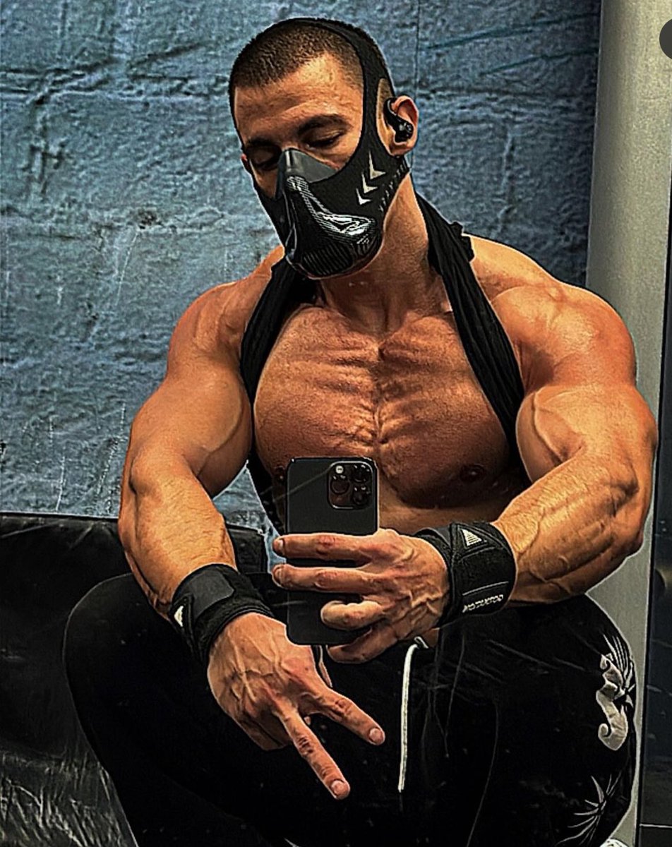 Alphaacash's tweet image. Who of you faggotss is ready to fill my pockets today 😈🔥?