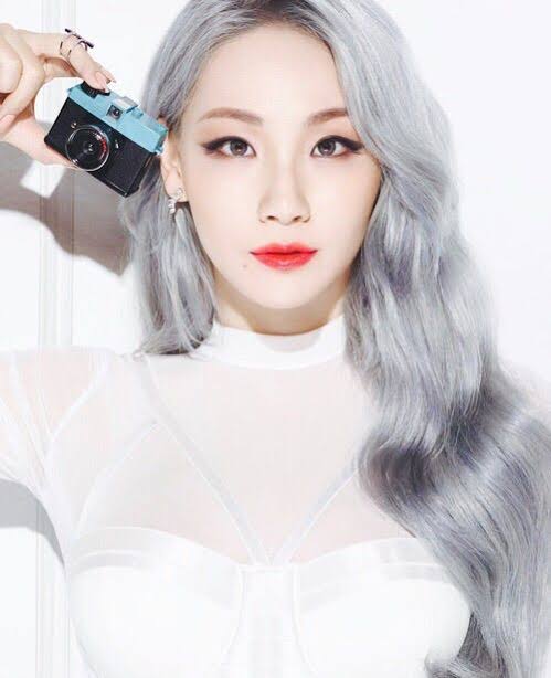 Renk için mens atabilirsiniz

O renkteki favori şarkı 
Renk + aesthetic
O renkte çiçek
O renkte saçı olan idol