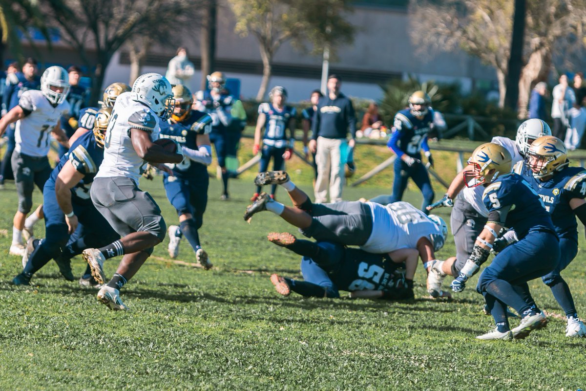 🏈 LNFA 2023/2024 🏈
🔥 ¡THE GAME IS 🔛! 🔥 
🔜¡Nueva jornada de la #LNFASerieB! 

⬇ + Info ⬇
fefa.es/nuevo-fin-de-s…

📷 c2creativos

#ConéctatealFootball🏈 #FEFA <a href="/deportegob/">CSD</a> <a href="/live_vuvuzela/">SinopsisVuvuzela</a> <a href="/FootballCanes/">Canes Football</a> <a href="/MadridCapitals/">Madrid Capitals</a> #AlicanteThunder <a href="/MurciaCobras/">MURCIA COBRAS</a> <a href="/pintoBATS/">PINTO GOLDBATS</a> <a href="/WOLVERINES_F/">X</a>