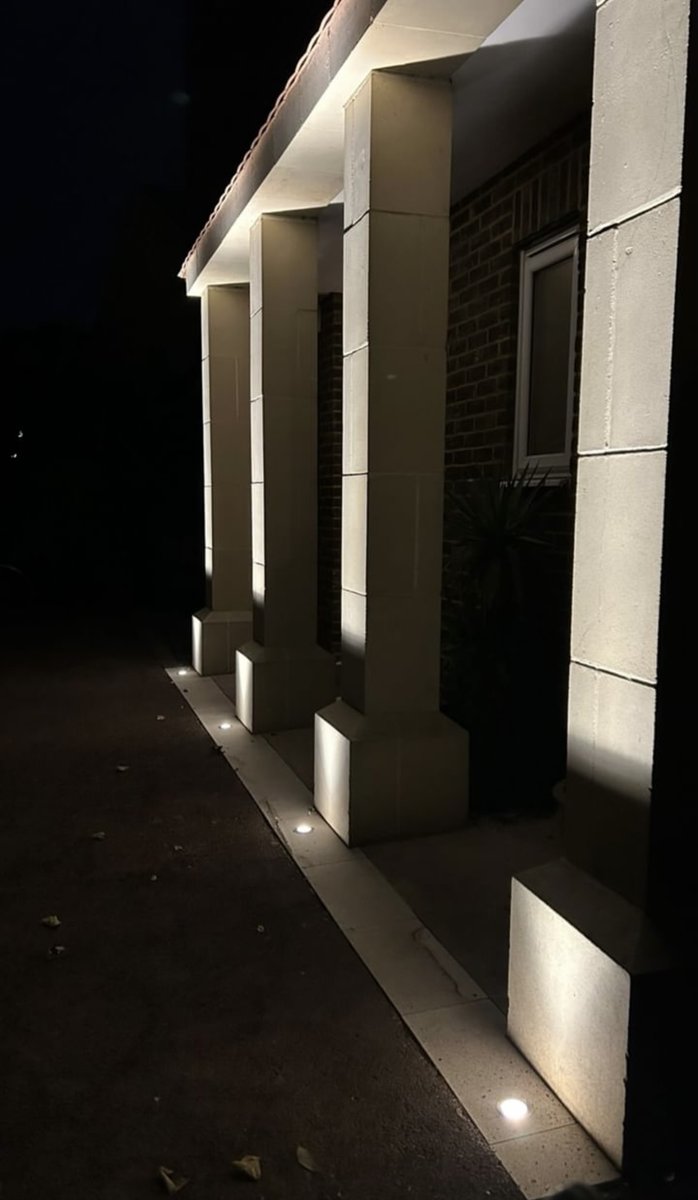 Collingwood Lighting tweet media