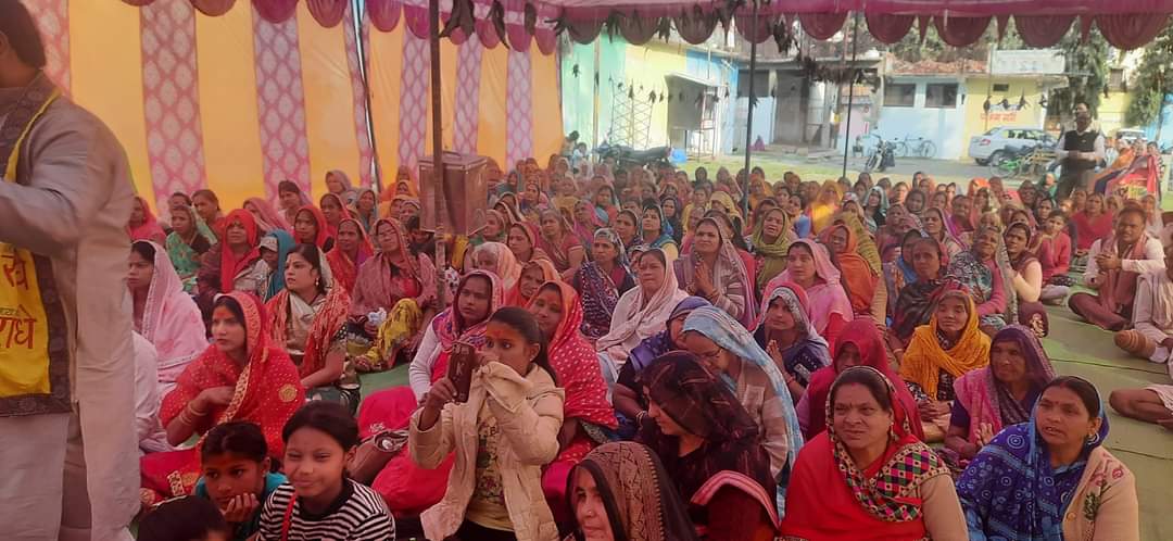 MukeshTandonBJP's tweet photo. बाल विहार में चल रही श्री मद भागवत कथा ज्ञान यज्ञ में पहुँचकर धर्मलाभ लिया https://t.co/6Wg7iC8teG