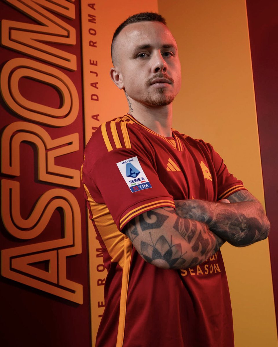 ASRomaEN's tweet photo. Our latest addition to the pack. 🐺🇪🇸

#ASRoma https://t.co/u03cKmUMg7