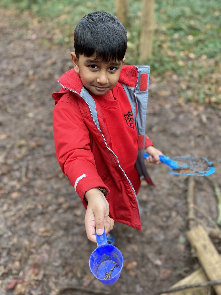 RougemontSchool's tweet image. A fabulous morning for Reception in Forest School showing off their budding geographical and numeracy skills creating ‘Mud Maps’. The pupils, who thrive on challenge, will use these in the classroom to create a key and coordinates!
#RougemontReady
#ASchoolForLife