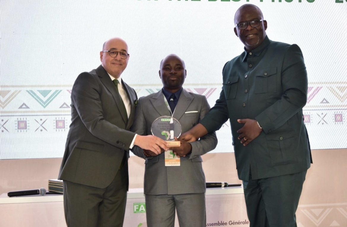 KEEntrepre's tweet photo. Félicitations à @BlaiseIrenge04 , Directeur Fondateur de Stars Group Concept, membre du réseau KE, pour avoir remporté le prix international de la meilleure photo de l'année #FAAPA lors de la 7e Assemblée Générale à Rabat-Salé, Maroc. 

… https://t.co/qlzQkOeAFB