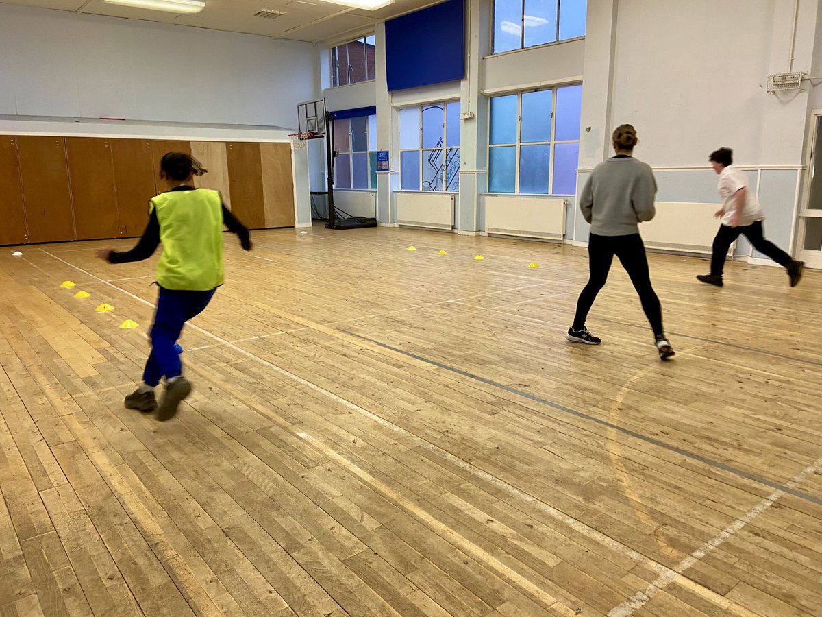 SOGSkypoint's tweet image. BGE class enjoying sports games this morning 🏃‍♂️ #healthandfitness #healthandwellbeing #sportfun #RRSA #GlobalGoals