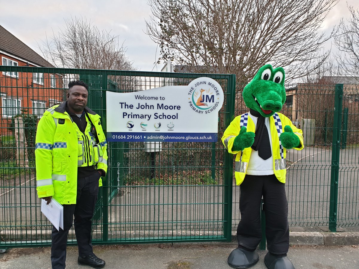 The #minipolice were at The John Moore primary school this morning doing positive parking with the year 5 pupils.
Had negative comments from some drivers after being told to move but the #minipolice officers were brilliant. 
Road safety with #colinthecroc to.
#opcc #glospolice