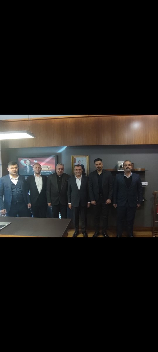 Bugün Malatya Mv. ve İç işleri  komisyon üyesi Sn. <a href="/ihsankocatr/">İhsan Koca</a>   #GüvenlikKorucuları Kardeşlerine verdiği destek doğrultusunda  teşekkür ederiz.Rabb'im kendisine güç kuvvet versin.Çalışmaların hayırlara vesile olmasını diliyoruz
<a href="/RTErdogan/">Recep Tayyip Erdoğan</a>
<a href="/hasanturantr/">Hasan Turan 🇹🇷🇵🇸</a>
<a href="/TatarArslan/">Arslan Tatar</a>
<a href="/mervangul56/">Mervan Gül</a>