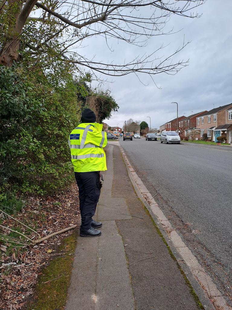 Speed enforcement on Cockshute Hill this afternoon by SNT Droitwich. All drivers kept to speed limit.