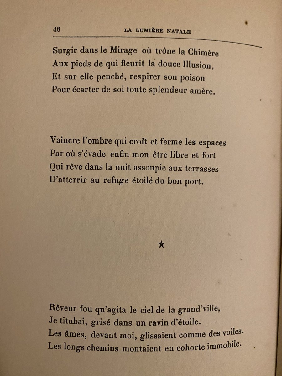 IreneEugeniedP's tweet photo. « Rêveur fou qu’agita le ciel de la grand’ville,
Je titubai, grisé dans un ravin d’étoiles.
Les âmes, devant moi, glissaient comme des voiles.
Les longs chemins montaient en cohorte immobile. » https://t.co/16pxSnFsMJ