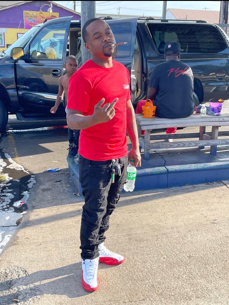 Ladarius Cutthroat (@ladariusdavis20) on Twitter photo 