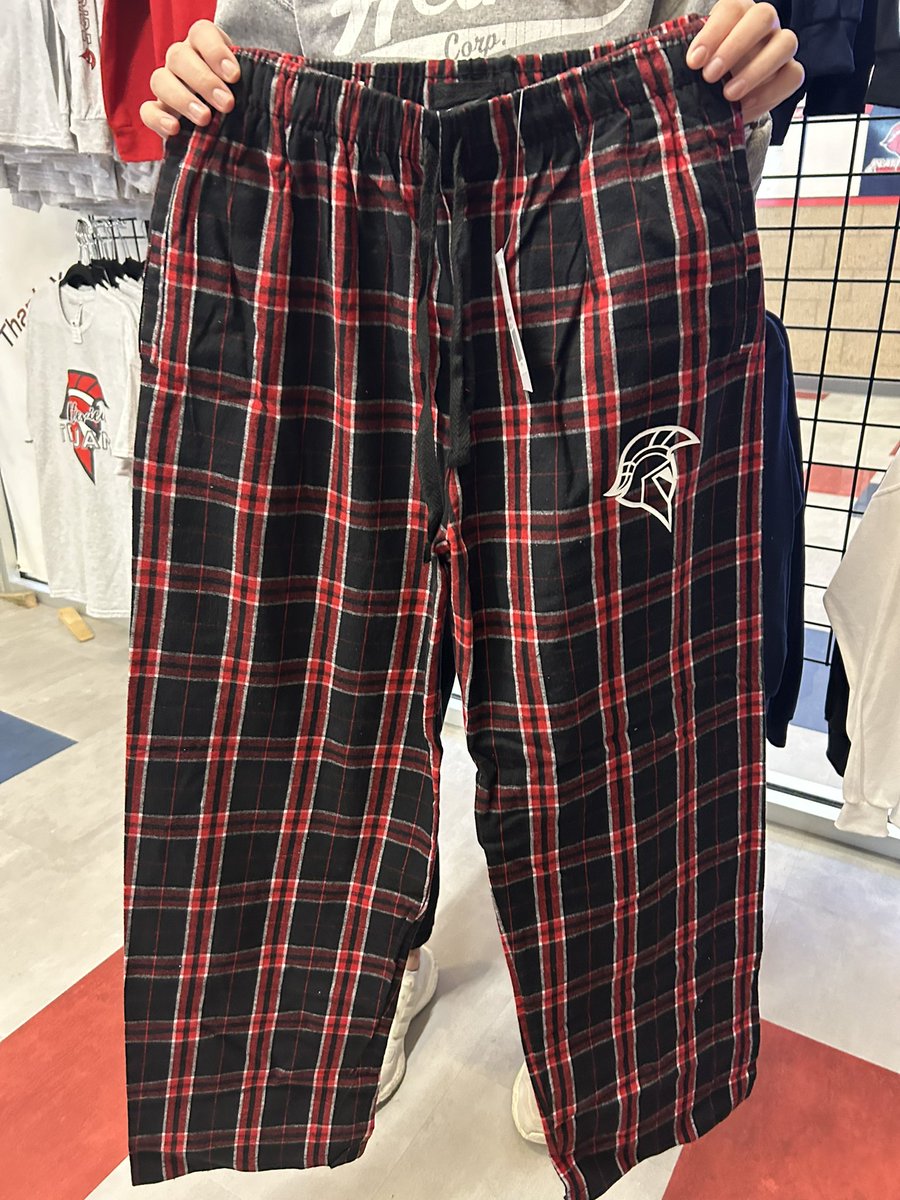 ZoneTrojan's tweet image. We still have some Flannel Pants in stock!!

Black Flannels:
Large- 1
XL- 4
2XL-2
thetrojanzone.com/store/p287/Bla…

Red Flannels:
Medium- 2
Large-3
XL - 4
2XL- 2
3XL - 1
thetrojanzone.com/store/p286/Red…

Get yours while you still can!!