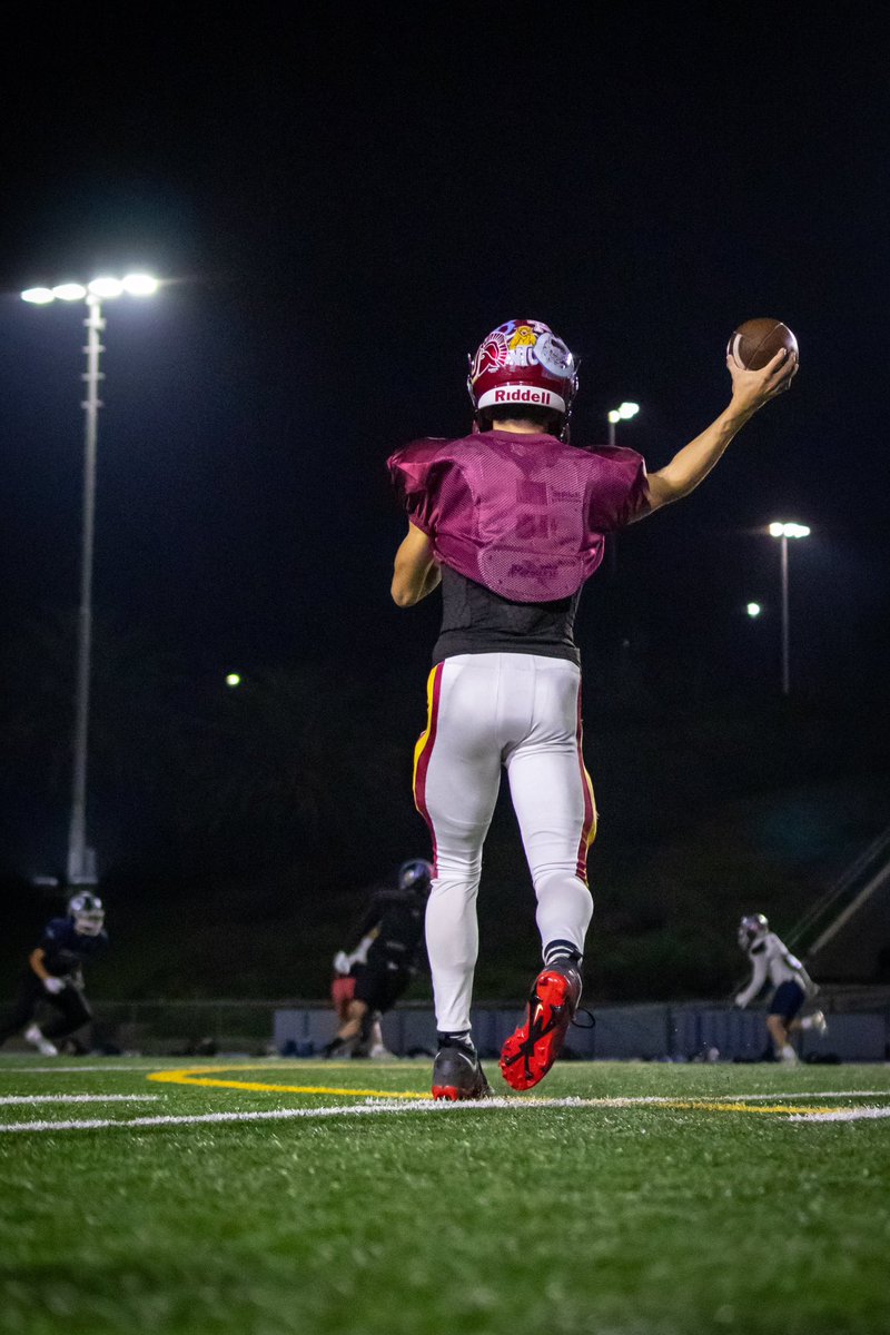 MiroShoots's tweet photo. West All-Star Practice shots 

Caleb Stremcha @CalebStremcha
QB-6’0 160 https://t.co/raA3X9AzDo
Oxnard @12thmanOHS

J’Lin Wingo @JLinWingo3
RB-6'0 195 https://t.co/UI6YNkG4bL
Rio Mesa @RioMesaFootball https://t.co/BbtBN8F8hk