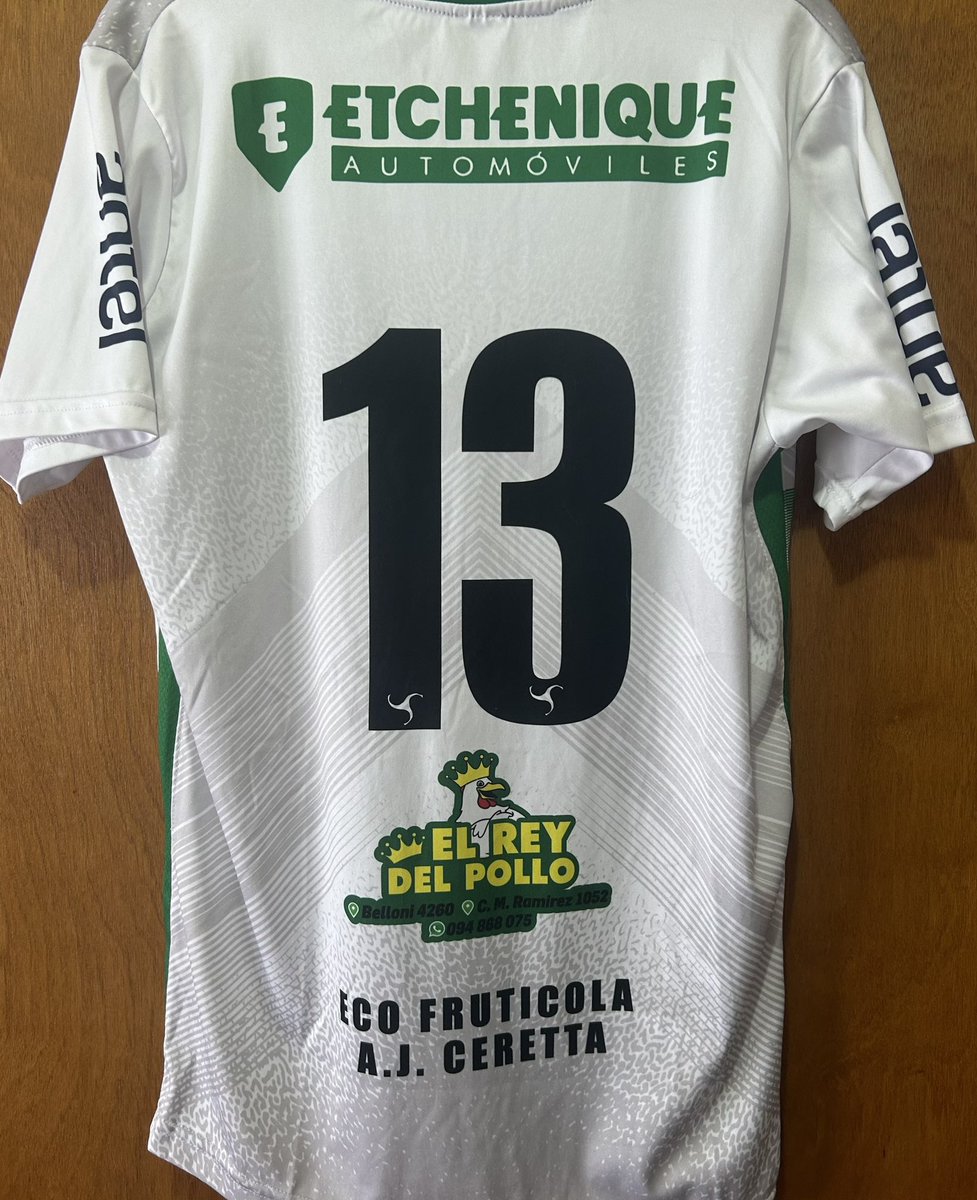 SORTEO

¿Querés ganarte la camiseta del ascenso?
Las de: 
- Jonathan Toledo 
- Emi Mozzone <a href="/emimozz23/">Emiliano Mozzone</a> 

Condiciones:
- Seguir esta cuenta <a href="/RamplaJFC1914/">Hincha de Rampla</a> 
- RT a este tweet

Los ganadores los estaré anunciando el domingo.

Vamos Rampla 🔴🟢