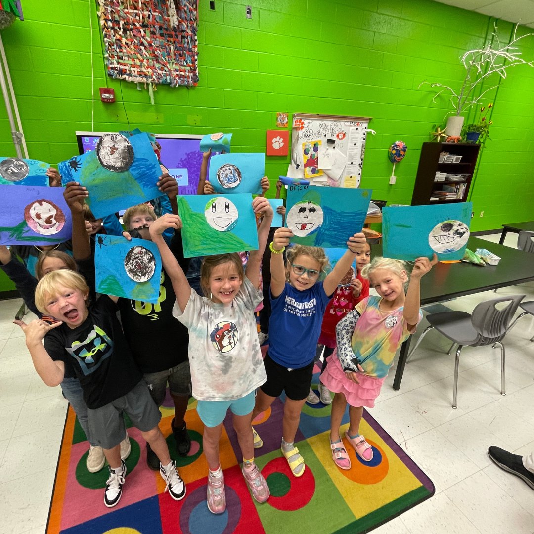 Teachers, educators, and principals... we LOVE to see your students' creativity in action! 🎨

Please tag or message us w/ drawings, photos, or creative pieces that showcase the impact of ArtsNOW in your school. Let's celebrate the transformative influence of arts in education!