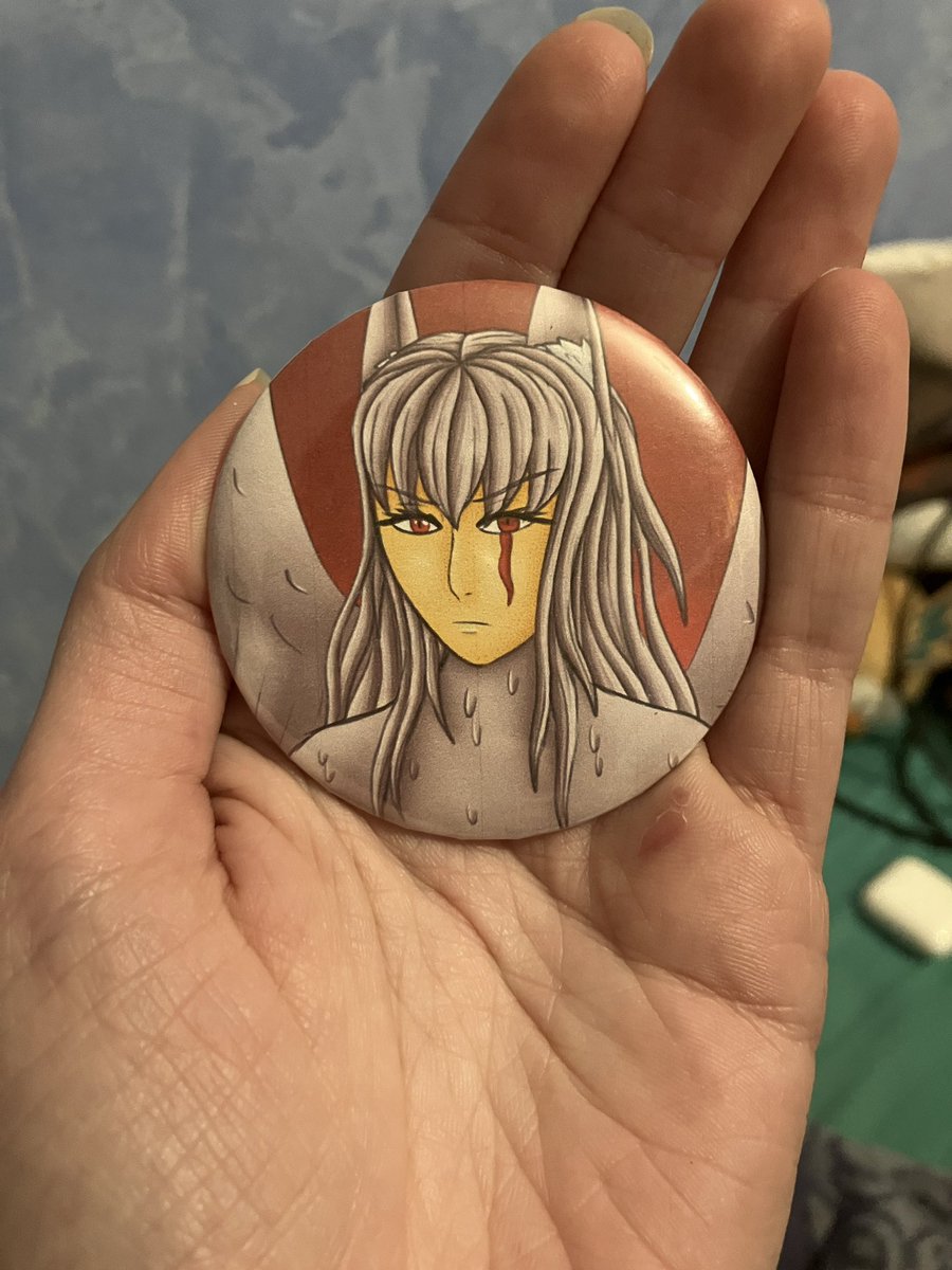 TheLimsse's tweet photo. Je ne crois pas les avoir montré (à part sur ma fiche c0mmission) 
Du coup voilà un meilleur aperçu des badges de Limsse et Aïzen 🪶 https://t.co/5owS2KNX7Y