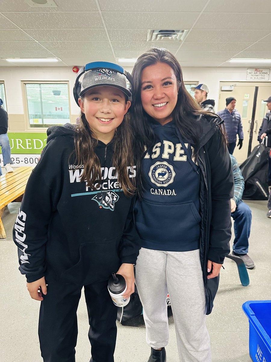 Families inviting me to any of their events after school is such a blessing! One of my students had a hockey game in Kitchener and I was able to cheer her on. I love this community. 💙 <a href="/LDCSB/">London District Catholic School Board</a> <a href="/stmikeswdstk/">St. Michael's Woodstock</a> (parent permission to post)