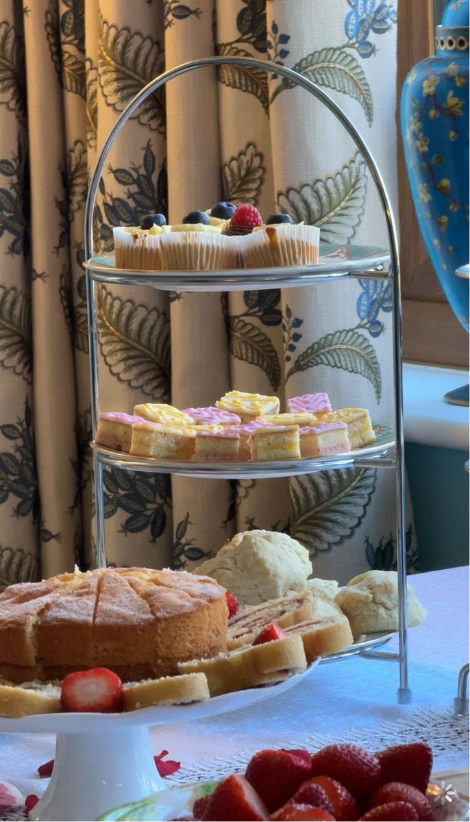 Thank you Tamara for arranging the wonderful feel good afternoon tea with the amazing singers Primrose, Kasumi &amp; Juliet. A time to reflect and thank everyone for their help in 2023 especially for the support for The Children’s Trust