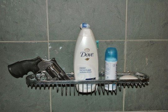 04Hoti's tweet photo. Can u guys rate my shower routine real quick https://t.co/flFNHVeL3W