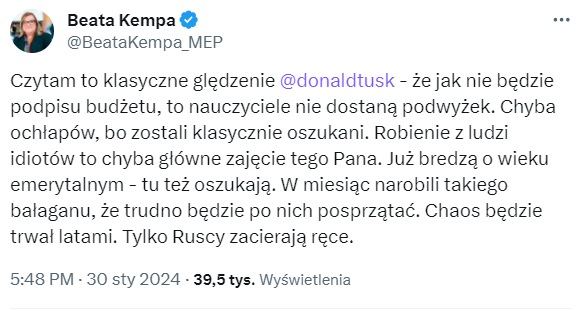 TomaszGolonko's tweet photo. Pani Beato z PiS. Ustalmy jedno. Dla pani podwyżka pensji to ochłap, a dla zwykłych ludzi to realne pieniądze. 

#pycha #kroczy #przed #upadkiem https://t.co/ukXa4m5CQD