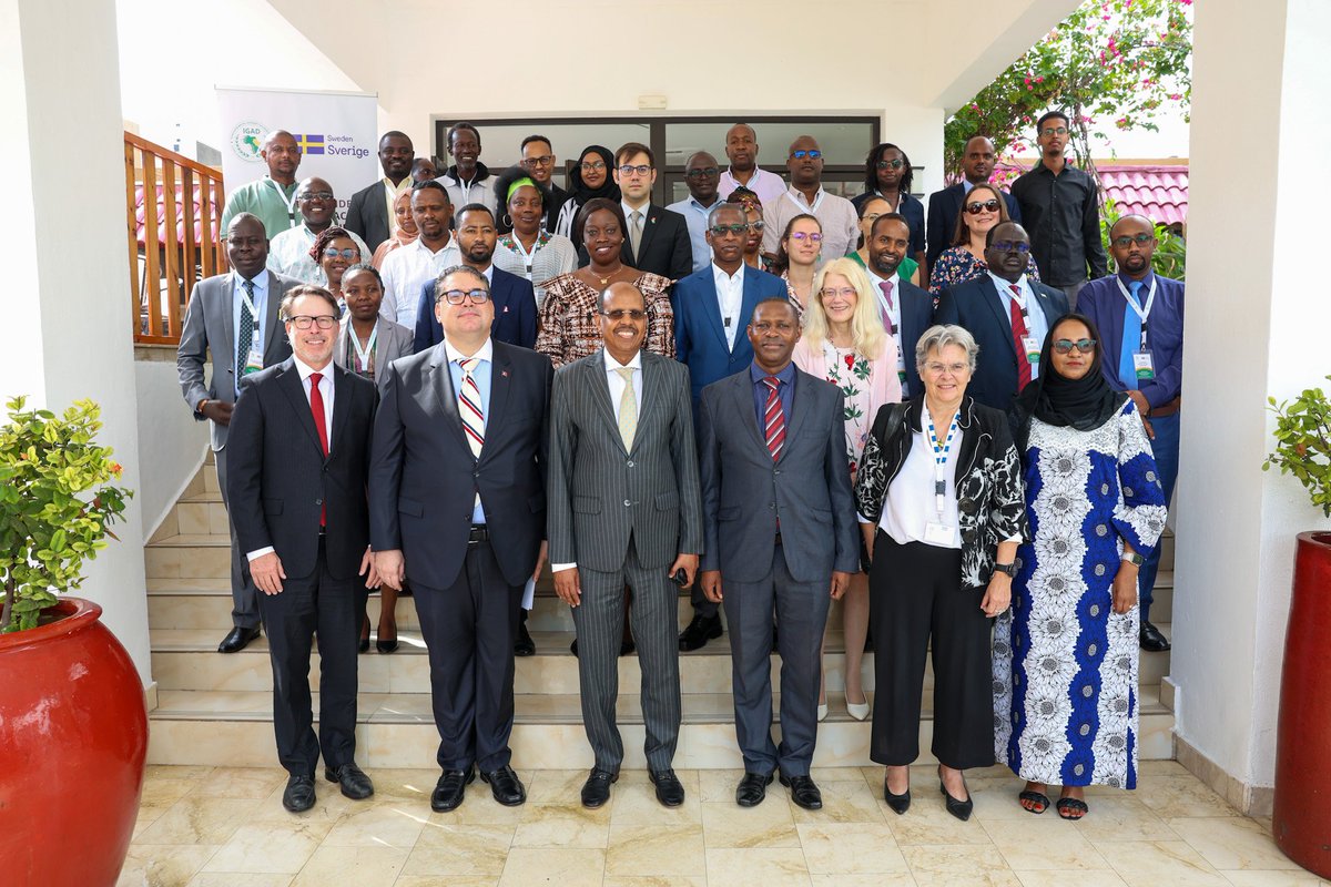 Honored to have hosted a dynamic & progressive group of researchers at the 4th Annual Regional Research Conference who presented on varied topics on gender perspectives in PCVE. Grateful to the Government of 🇸🇪 @SweinEthiopia for enabling this critical convening #Research4PCVE