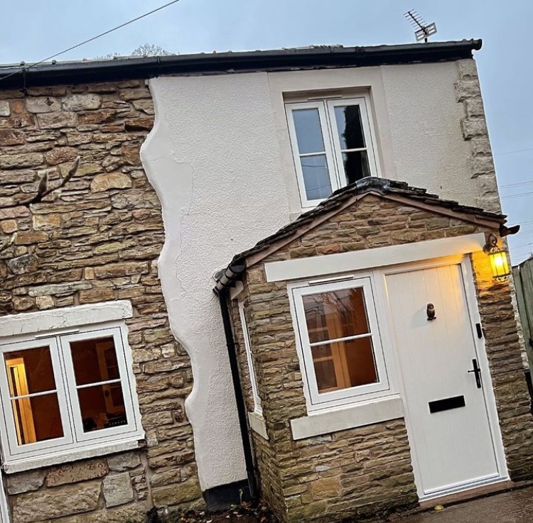 Residence Collection (@residence9) on Twitter photo ๐ค Beautiful Residence 7 windows in Clotted Cream matching the architectural structure of this home ๐คฉ 
โ๏ธ Installed by <a href="/mcdermottwindow/">McDermott Windows</a>
๐ ๏ธ Fabricated by <a href="/HWLWindows/">HWL Windows</a>
To start your #residencejourney, visit our website ๐
eu1.hubs.ly/H06-yFm0
eu1.hubs.ly/H06-yG90 ๐ค Beautiful Residence 7 windows in Clotted Cream matching the architectural structure of this home ๐คฉ 
โ๏ธ Installed by <a href="/mcdermottwindow/">McDermott Windows</a>
๐ ๏ธ Fabricated by <a href="/HWLWindows/">HWL Windows</a>
To start your #residencejourney, visit our website ๐
eu1.hubs.ly/H06-yFm0
eu1.hubs.ly/H06-yG90