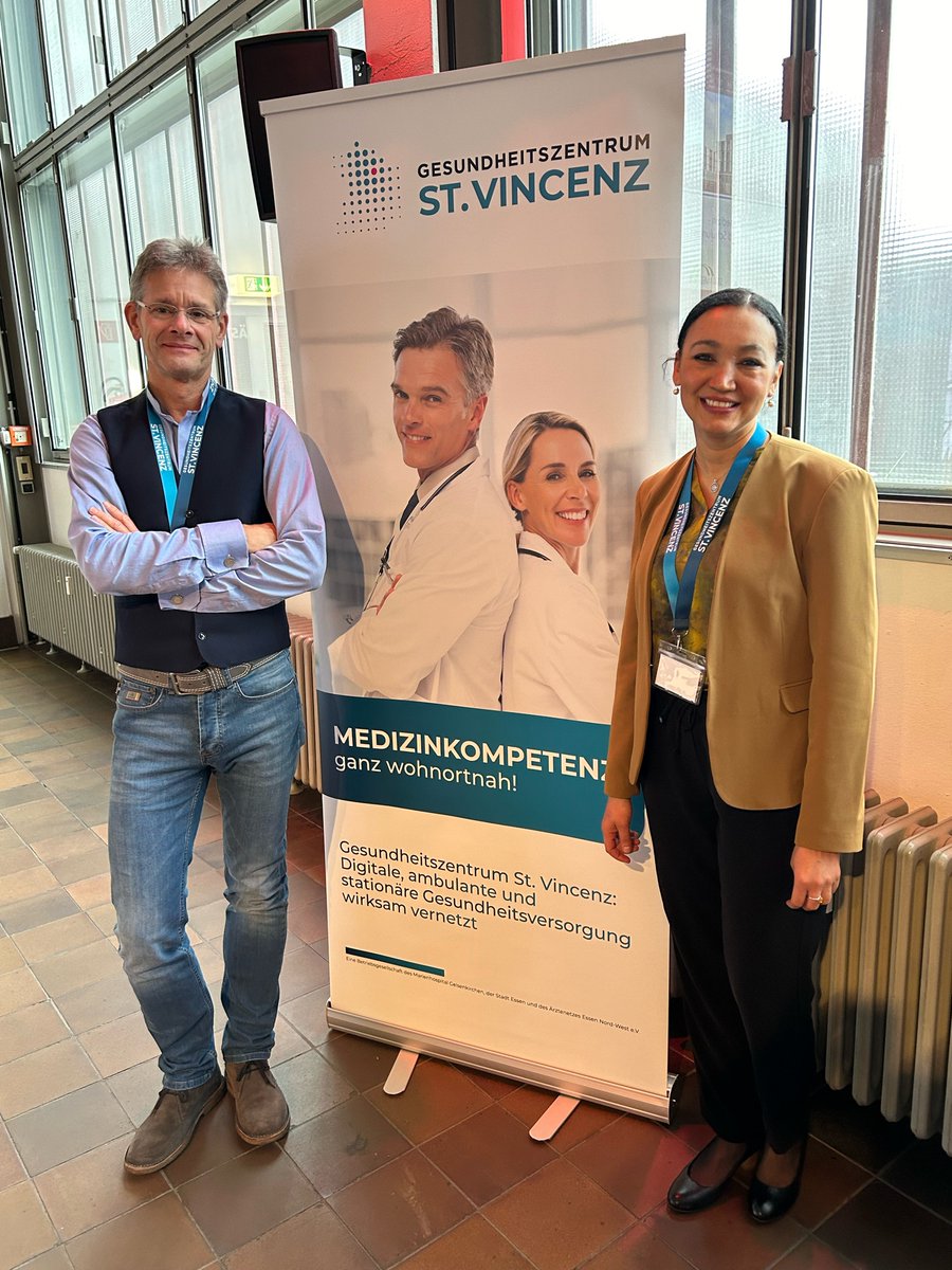 AOKRH's tweet photo. Das #Essener Team für #STATAMED steht - inklusive ärztlicher Leitung Dr. Christoph Tannhof und Dr. Aischa Mitardi. Im April startet die neue Versorgung in #Stoppenberg. https://t.co/haMtNWD5xN