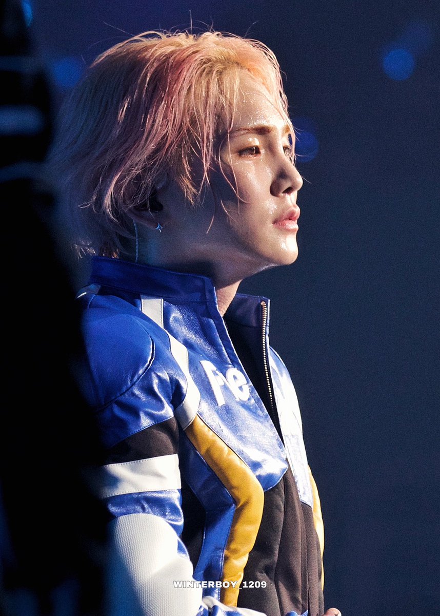 Winterboy_1209's tweet photo. 240127 키랜드 KEYLAND 

아름다워

#샤이니 #SHINee  #KEY #키 #기범 #김기범 #キー https://t.co/YKaeIhPakq