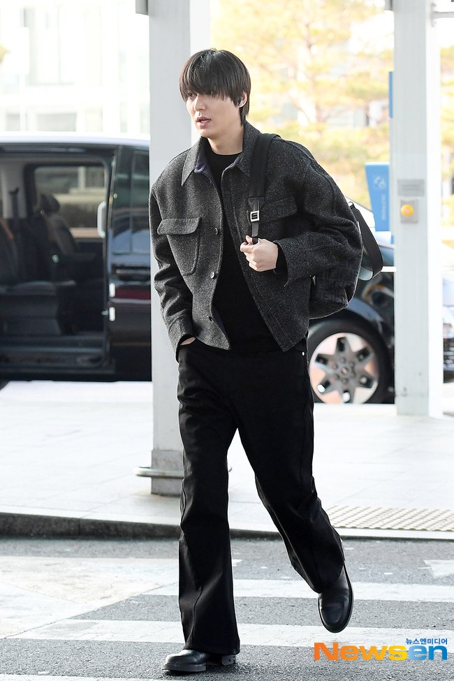 Lee Min Ho will attend Fendi event at Siam Paragon, Thailand on Feb 1 at 4PM. 

Minoz Thailand👋
#LeeMinHo