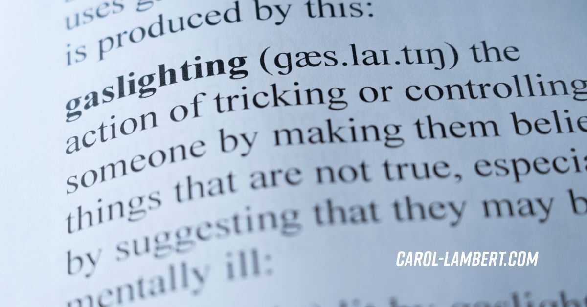 carollambertmsw's tweet photo. Gaslighting is a colloquialism, loosely defined as making someone question their own reality.
The expression, which derives from the title of the 1944 film Gaslight, became popular in the mid-2010s.
-Wikipedia
#gaslighting #ProjectionIsReal #EmotionalAbuse #ControllingPartner https://t.co/PnZJPzpChP