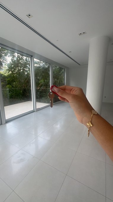 New house energy, GM!! https://t.co/LNPQoX0kzB