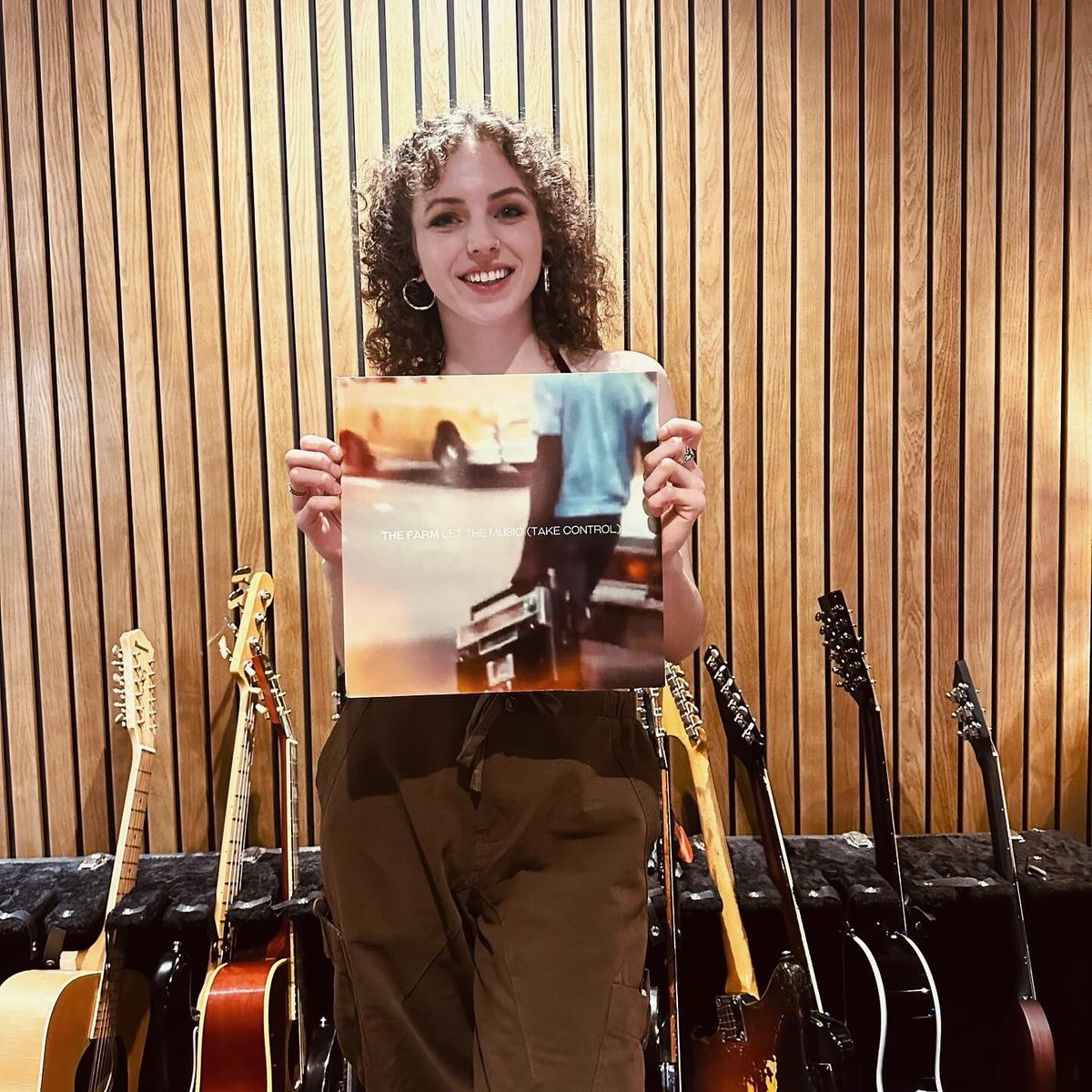 TheFarm_'s tweet photo. It’s nearly here….
“Let The Music (Take Control)” is available TOMORROW 🎉
Start your February off right by pre-saving HERE 👉 https://t.co/oAKkcdrYY5
@SpotifyUK @AppleMusic @amazonmusic
❤️🔥❤️🔥❤️🔥
-
-
-
#thefarm #newmusic #presave #alltogethernow #groovytrain #stream https://t.co/4SRwDiW6ff
