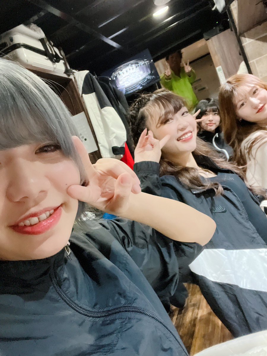 jellyjelly421's tweet photo. 遅くなりましたが、、 #オプティーマへようこそ
無事終演しました！
初めてばりばりのダンサーで不安な事も沢山ありましたが、近くで支えてくれたダンサー、共演者の皆様、なにより観に来てくださった皆様のお陰で乗り越えられました🙇‍♀️
本当にありがとうございました！ https://t.co/lnuHkEFSgd