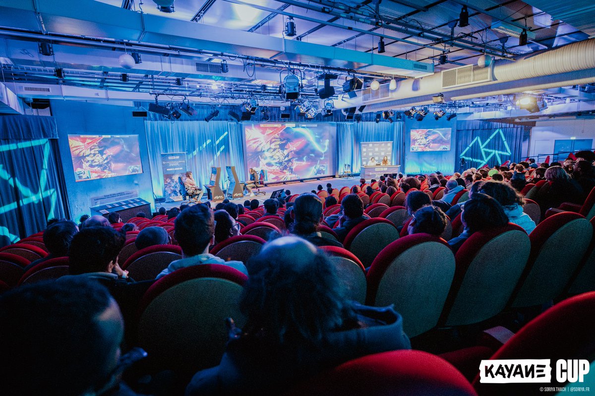 Kayane's tweet photo. Les photos de la Kayane Cup #GBVSR sont en ligne ! 

➡️ https://t.co/Dzsz1w3cKv

Avec la séance photos en compagnie du directeur du jeu @hiyopi également 👍

Un grand merci encore à tous pour votre venue, votre bonne humeur, d’avoir mis l’ambiance à fond 🔥

📸 @Soriya_fr https://t.co/58n5ZtmhG2