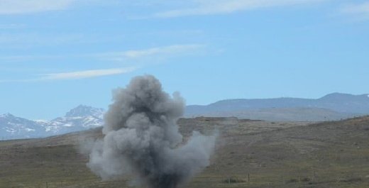 Taheri_Movement's tweet photo. As a result of an explosion of the mines laid by the #IRGC at the #Sarvan border in #SistanBaluchestan province, at least three Afghan citizens were killed, and two more individuals, including an 11-year-old child identified as Mobin Raisi, were severely damaged. https://t.co/CSV2URZ8RB