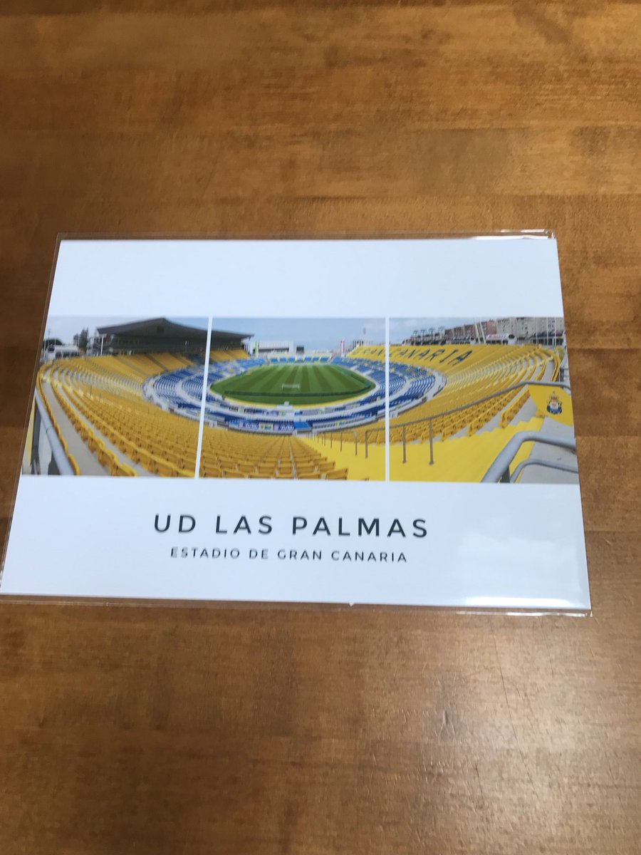 Thanks very much to ⁦<a href="/MattRayns/">Matt Rayns</a>⁩ ⁦<a href="/UDLP_UK/">🇮🇨 UDLaspalmasUK 🇬🇧🐤</a>⁩ great pic by ⁦<a href="/davethephoto/">Stadium Photography</a>⁩ 👍🏻
