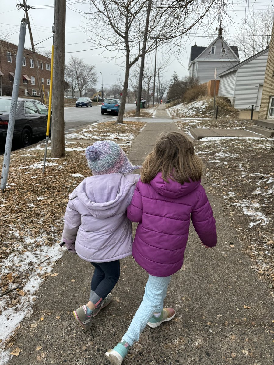 To all of the working parents struggling to manage the logistics of a school day that doesn’t align with the work day, release days, the expenses of before/after care… 

I have a story about living in a walkable neighborhood &amp; sending your kids to the neighborhood school. 1/8