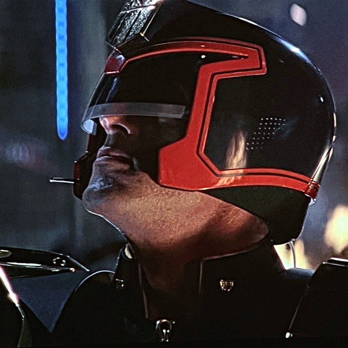 #filmoftheday
Judge Dredd. 1995.
#DannyCannon #SylvesterStallone #ArmandAssante #RobSchneider #JurgenProchnow #DianeLane
•
•
•
#cineclub #cinema #movie #film #bluray #uhd #homecinema #ugcillimite #action #scifi #thriller