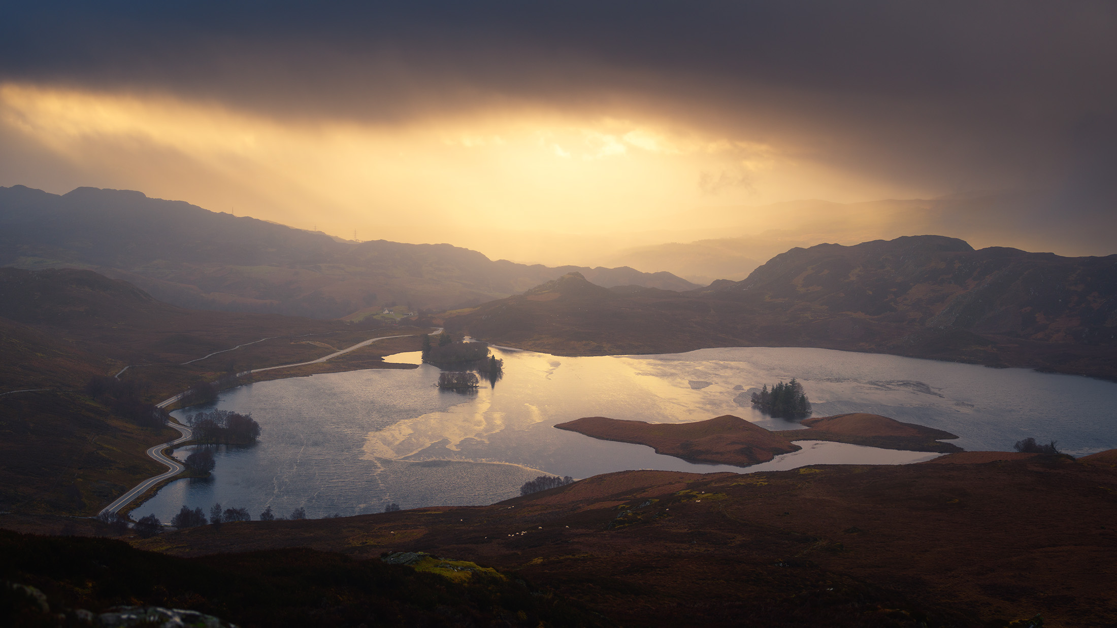 Loch Affric, Glen Affric  Damian Shields Photography