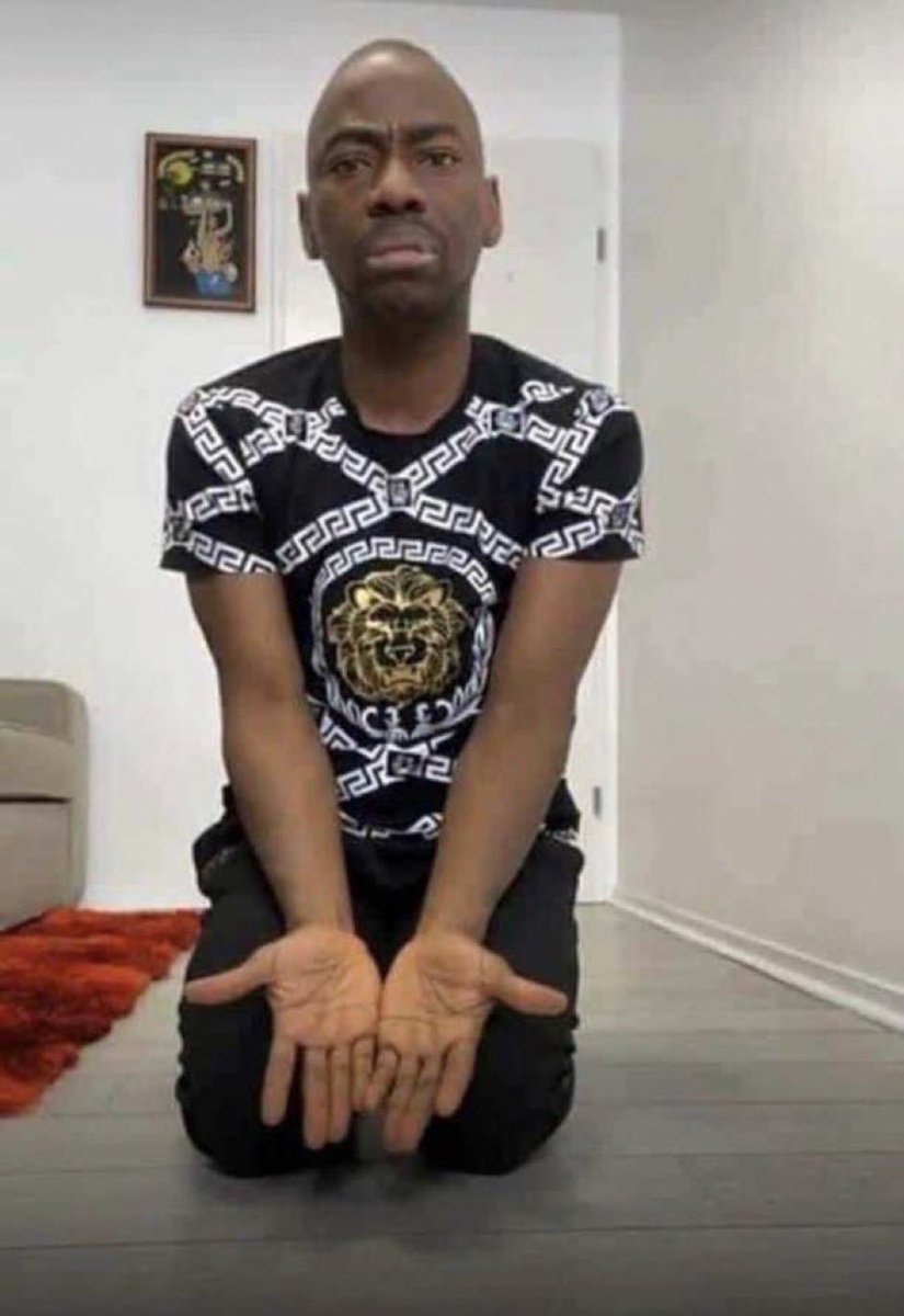 tedbradon's tweet image. A l’heure même nous a L’Eglise on ne comprend plus rien.

Pardon le GOAT ne nous rend pas la tache encore plus difficile 
#SongOut