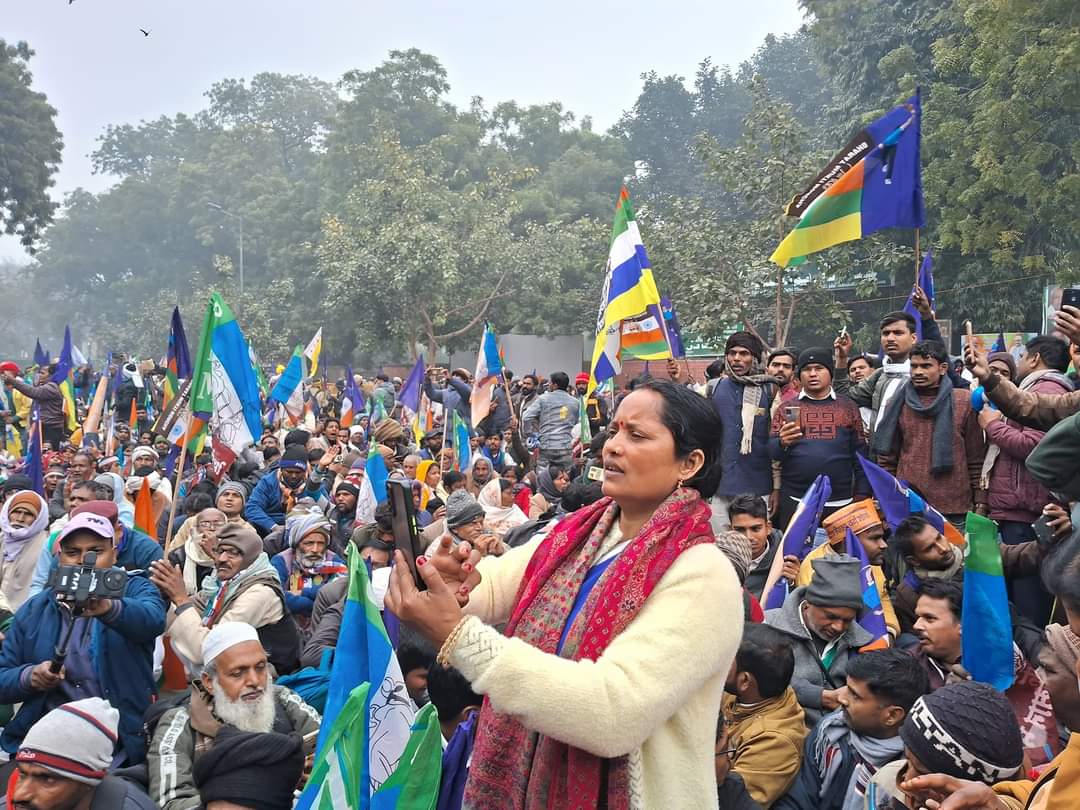 चुनाव आयोग होश में आओ!!! 
EVM से चुनाव करवाना बंद करो बंद करो! 

#चुनाव_आयोग_पर_महामोर्चा