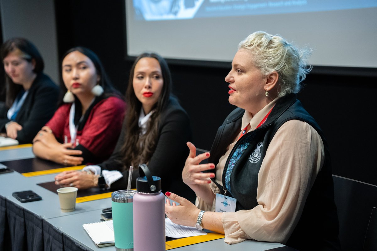 _Arctic_Circle's tweet image. Exploring the delicate balance between development and preservation! 🏗️🌊 at #ArcticCircle #Assembly2023 

#RedLipsMagic💄💥