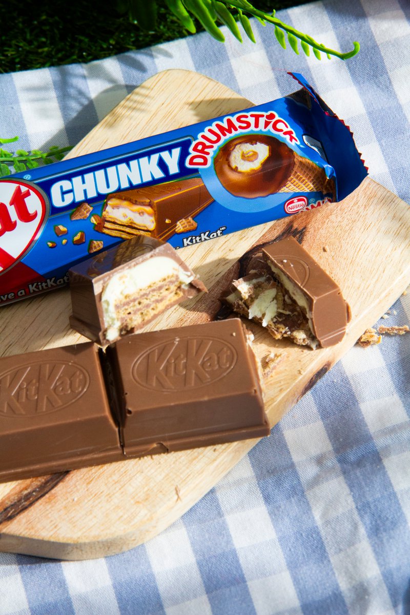 JaponShop's tweet photo. Β‘Te presentamos nuestro nuevo Kit Kat ChunKy de Cono de Helado Drumstick! π¦
π₯° Los exquisitos barquillos chocolateados π« y la crema de cacao con chocolate se mezclan con la deliciosa crema de vainilla y el dulce caramelo β€οΈ
#kitkat #grankitkat #kitkatchunky #drumstick #helado https://t.co/ZxT0P5h3QZ