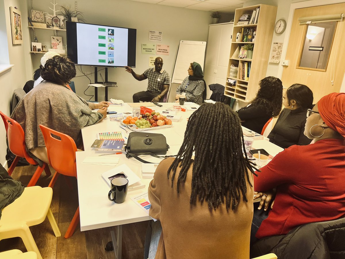 Fantanka_D's tweet photo. Happening now: Workshop on diabetes. The training equips 12 women of African descent to understand prevention strategies to reduce the risks of #diabetes.
#nhslothian #mehis #Fantankadiaspora https://t.co/Qnc9RzvpB5