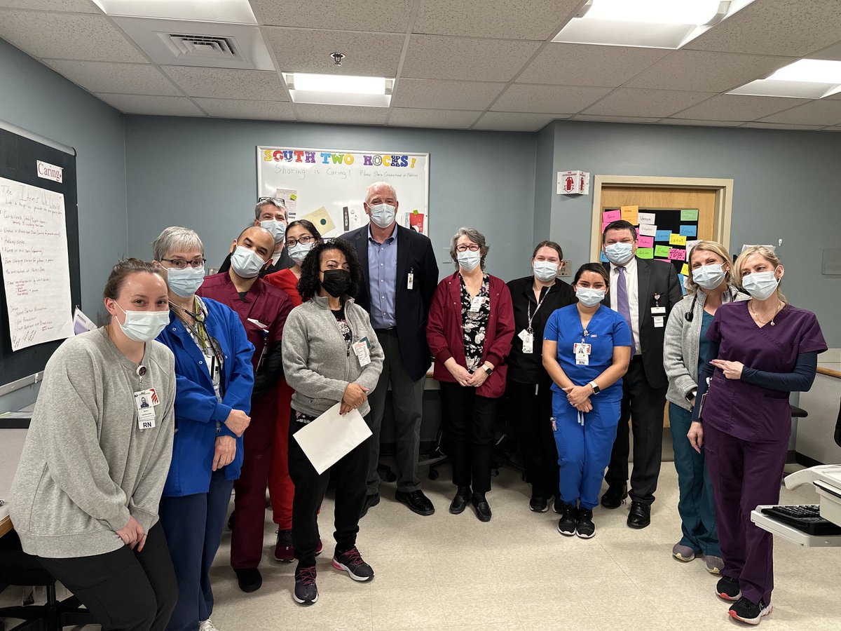 Had a great huddle with the South 2 team @UMassMemorial’s Memorial campus. Thank you to Ann Marie McCusker and Eileen Kane for your leadership! Amazing team doing great work for our patients!