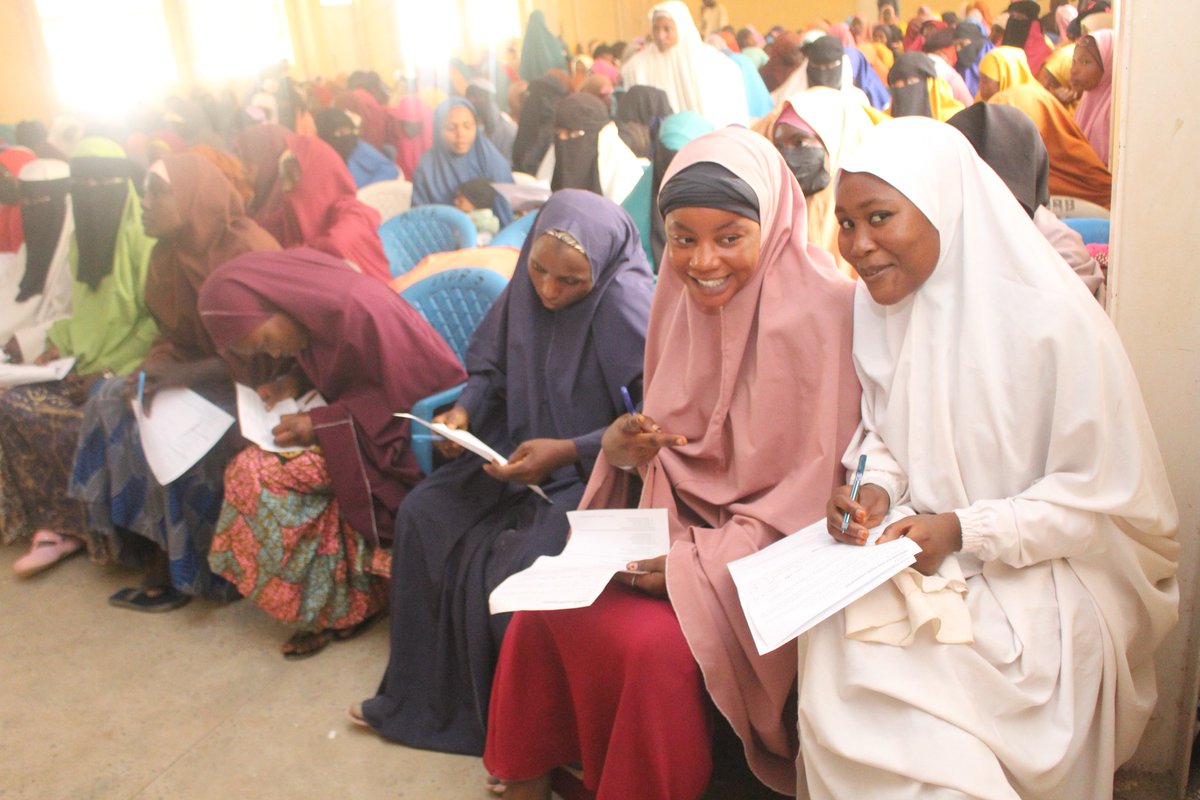 YoungLeadersN's tweet photo. @YoungLeadersN in partnership @Jobbermandotcom &amp; @MastercardFdn continues to make Potential impacts accross the Selected LGA's in Bauchi State.

Excerpts from #JobbermanSoftskills Training; Giade L.G.A., Bauchi State, Nigeria.📸

#employabilityskills #JobbermanNigeria https://t.co/HwTq4KUVWj