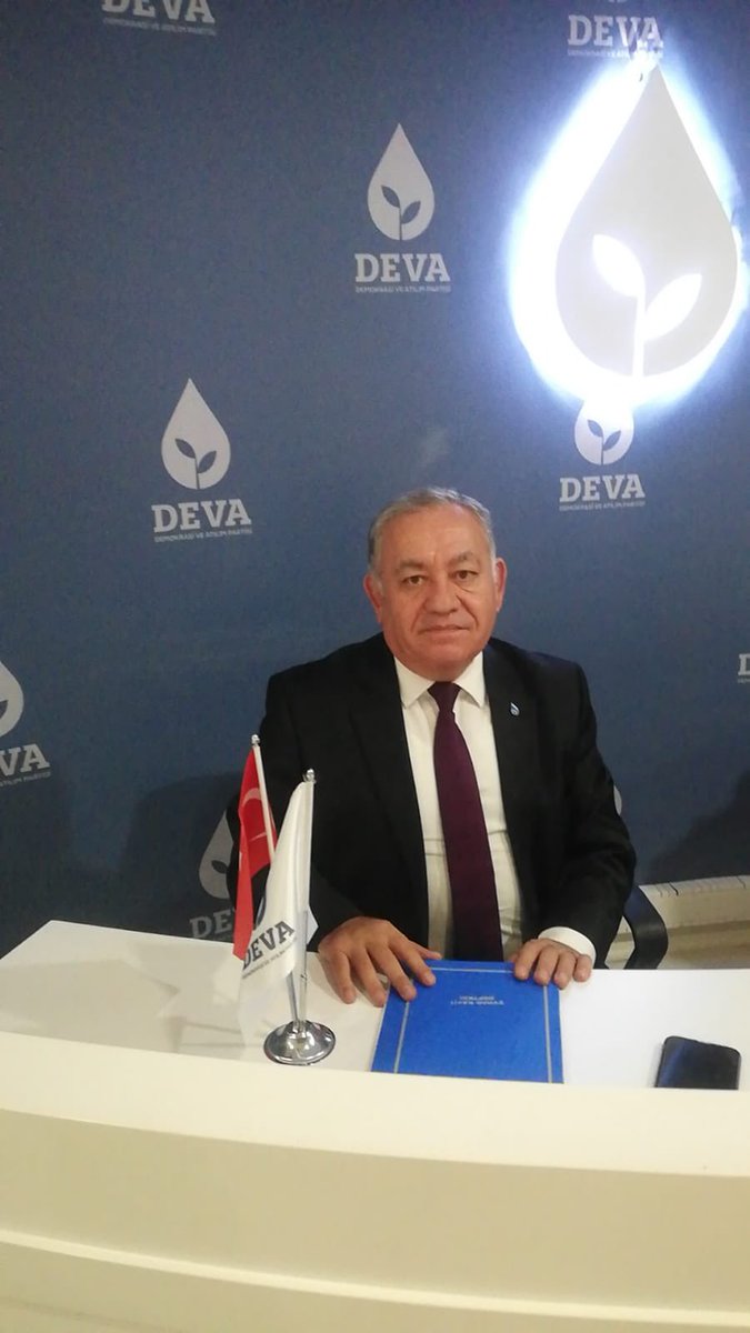 devaankarada's tweet photo. Bugün İl Binamızda nöbetçimiz İl Yönetim Kurulu Üyemiz Yavuz Özdemir, siz kıymetli hemşehrilerimizi misafir etmek ve sizlerle hasbihâl etmek için il binamızdalar.
🌱💧🌱💧🌱💧🌱
#DevayaDavet
#AnkaraİçinHazırızBizDEVAYIZ

@devapartisi
@alibabacan
@nutkuakin https://t.co/4ueJEU1YLF