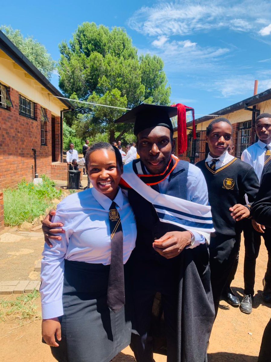 MusandaNation's tweet image. "Setting the spirit of learning ablaze at Moemedi High School 🔥📖 Grateful for the invitation from Musanda Foundation. Education speaks volumes in our shared language! 🌍🌹 #MusandaFoundation #IgniteKnowledge #EducationForEveryone"